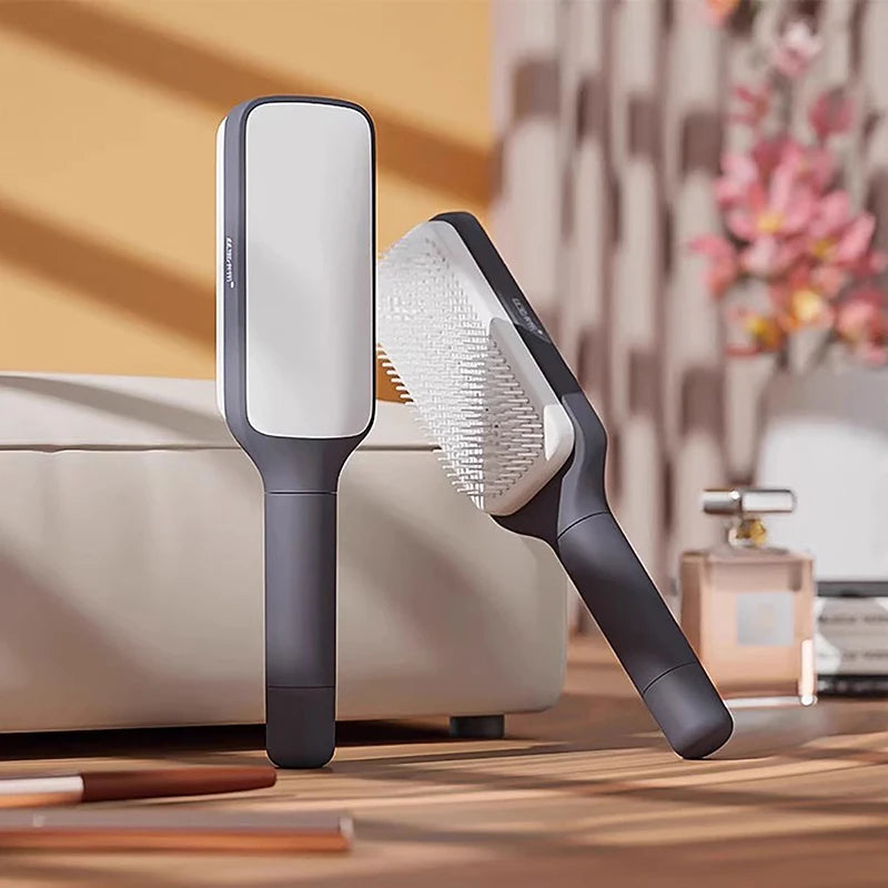 Rotating Hiar Comb Lifting Handle